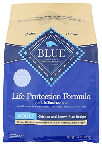 Blue Buffalo - Blue Adult Dry Dog Food Life Protection Formula, Chicken & Brown Rice Recipe, Natural Ingredients, No Artificial Flavors or Preservatives, 5 Pound (Pack of 3)